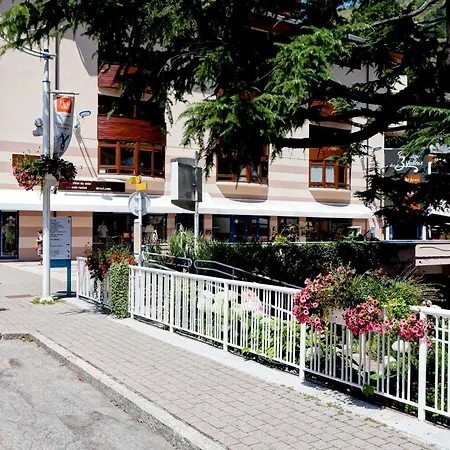 Apartment Cosy Avec Balcon, Parking Et Wifi Au Coeur De - Fr-1-512-136 Brides-les-Bains