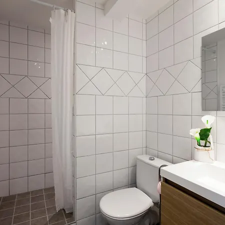 Cosy Avec Balcon, Parking Et Wifi Au Coeur De - Fr-1-512-136 Apartment Brides-les-Bains