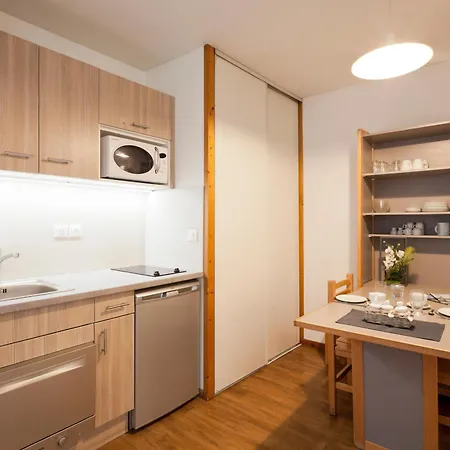 4 Pers Avec Balcon, Wifi Et Parking - Fr-1-512-136 Apartamento *